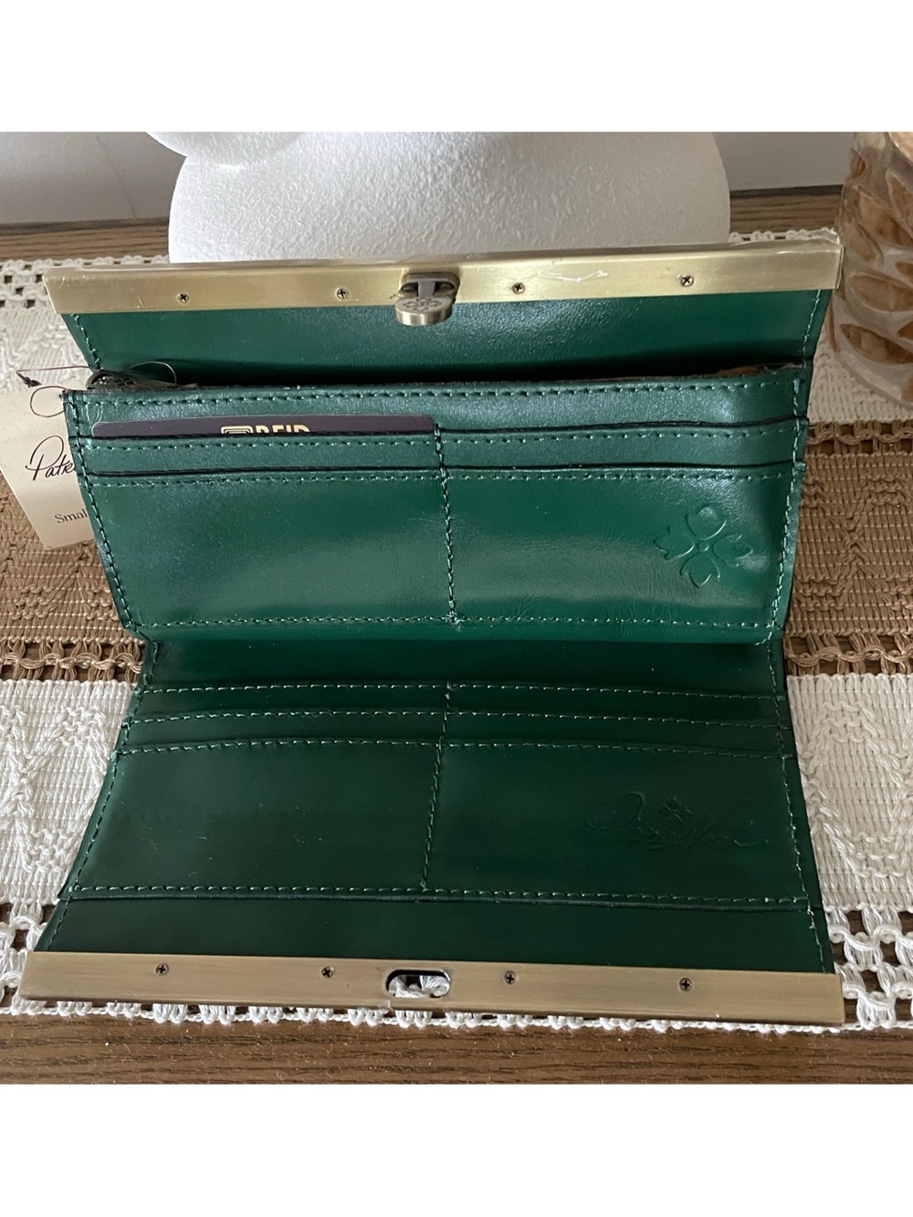 Patricia Nash Emerald Green Embossed Leather Wallet - Picture 5 of 13